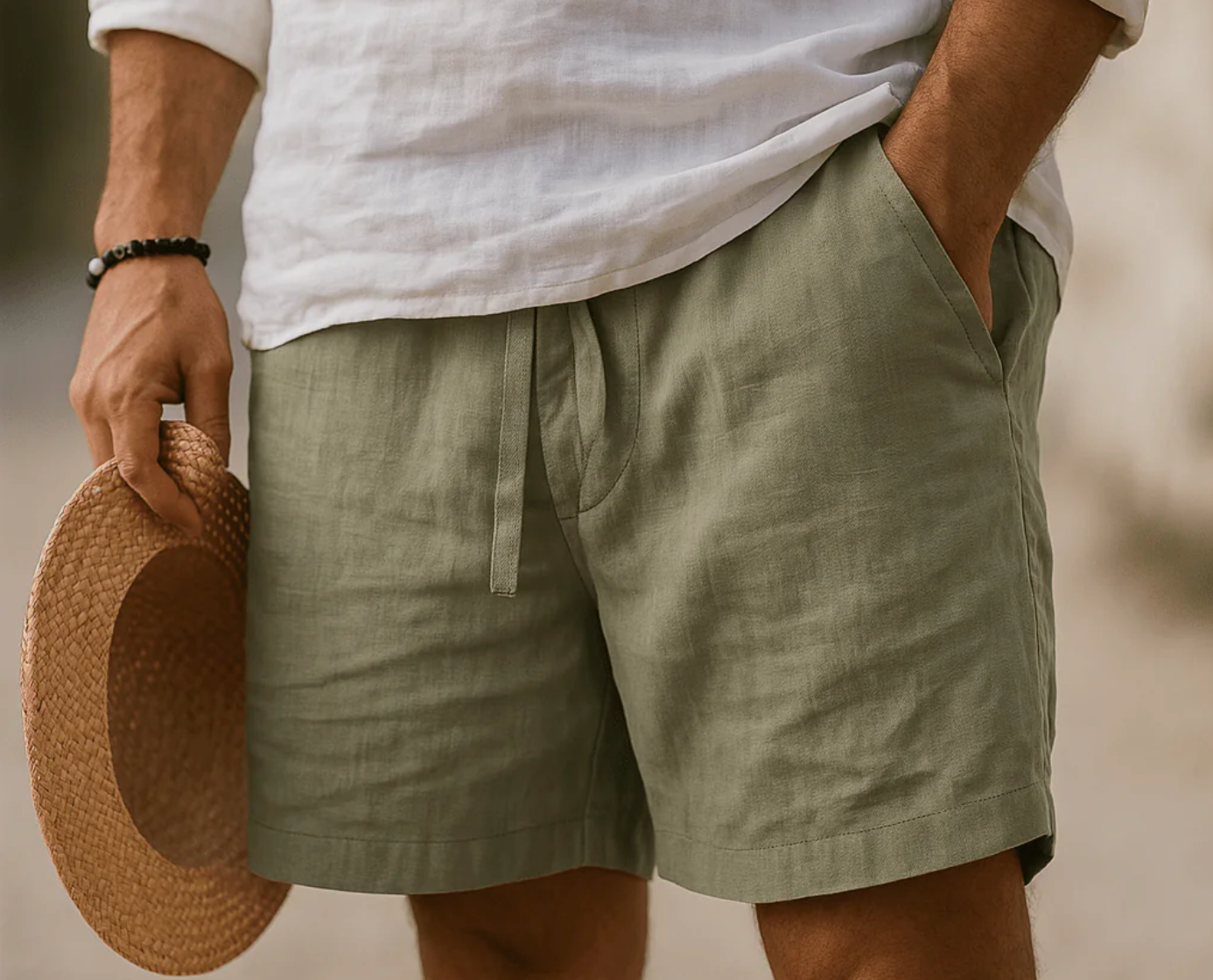 Short homme en lin taille élastique cordon poches mi-cuisse