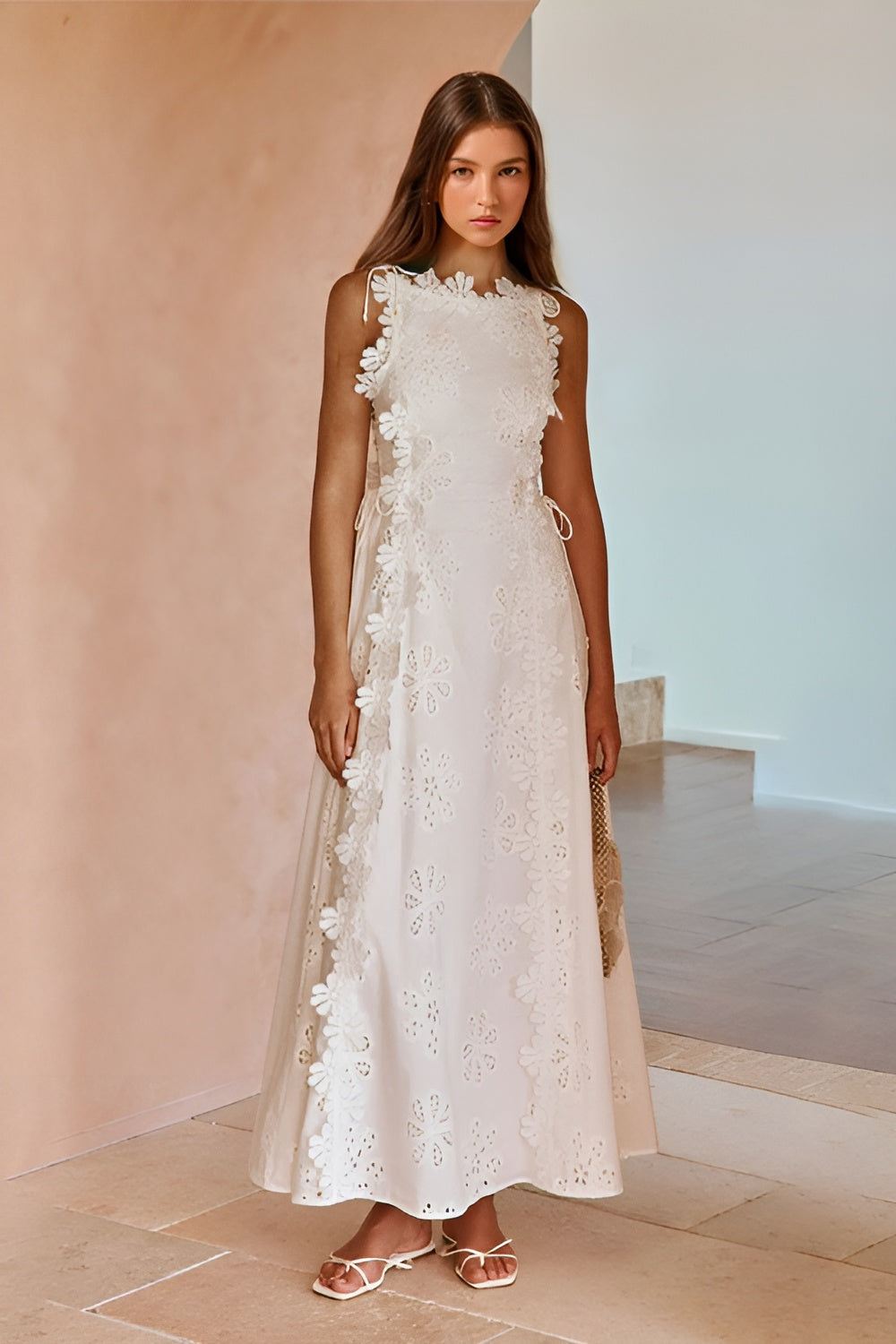 Robe longue femme broderie anglaise sans manches dos lacé cérémonie été