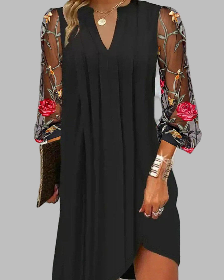 Robe courte femme col V manches longues transparentes broderie florale