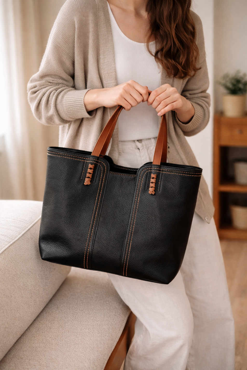 Sac cabas femme cuir synthétique grand format porté épaule tote structuré anses contrastées