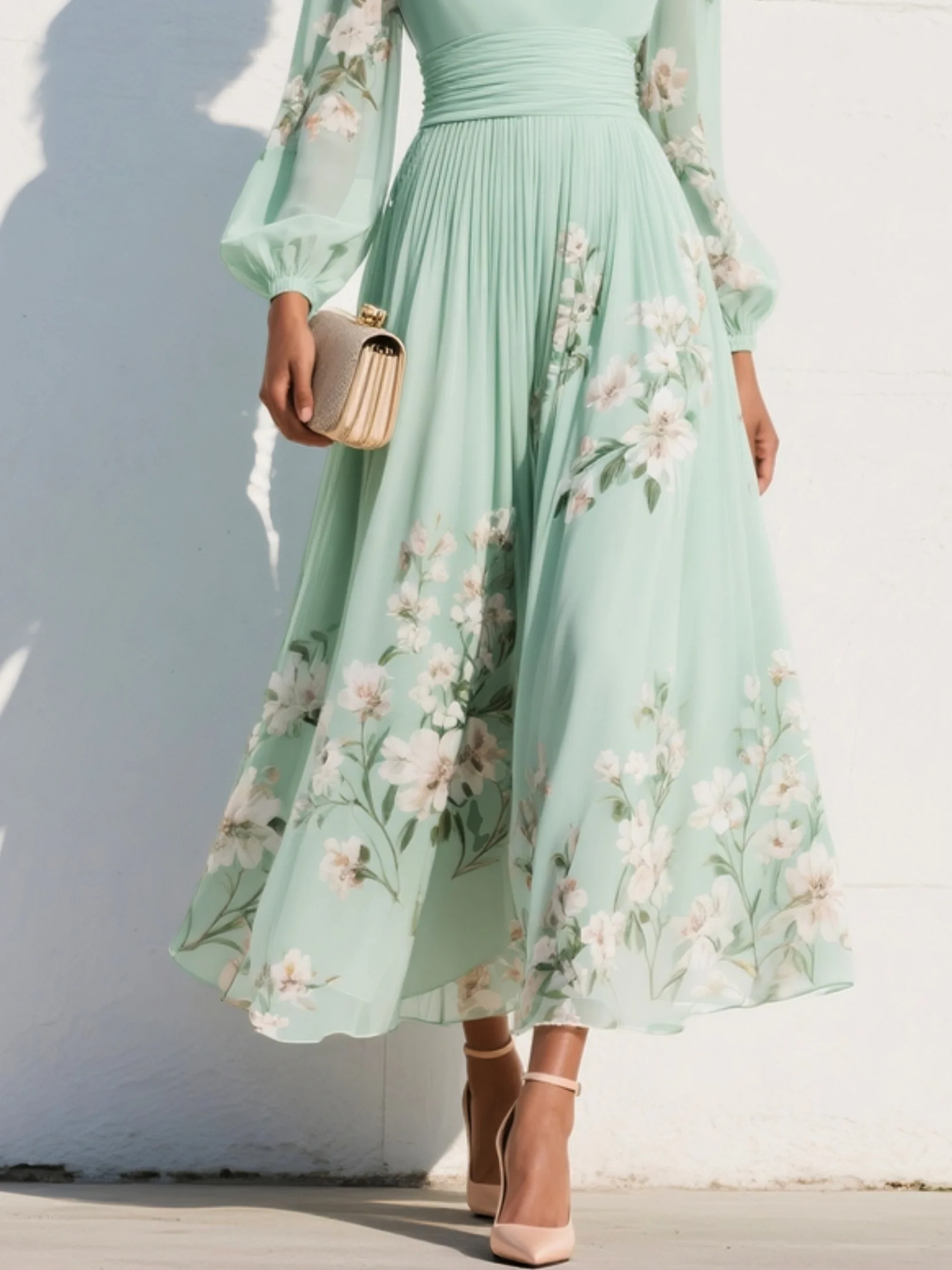 Robe midi invitée mariage fleurie col V manches longues plissée