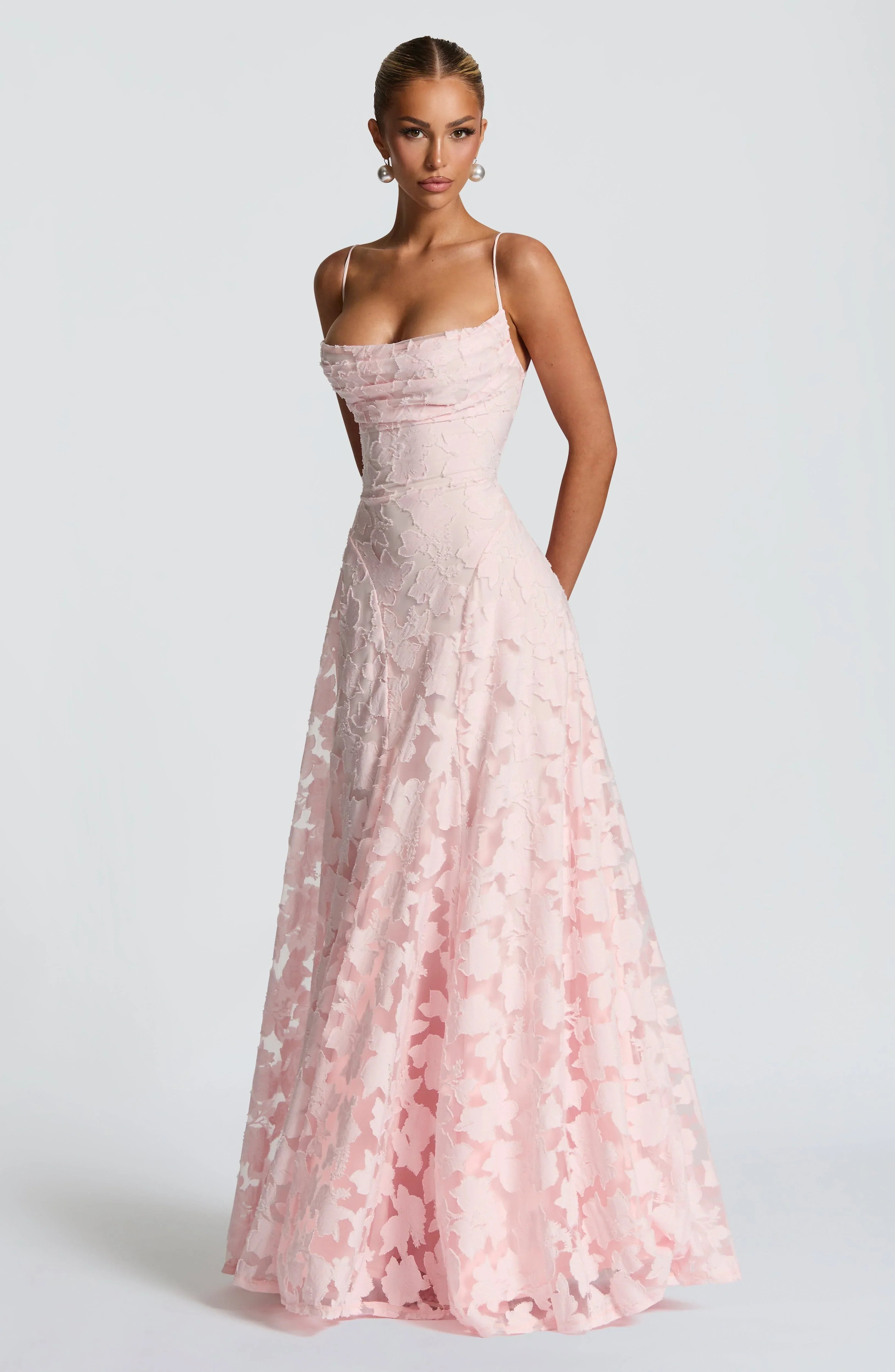 Robe longue femme bretelles fines coupe évasée imprimé floral robe cérémonie élégante