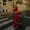 Robe longue invitée mariage dos nu drapée asymétrique